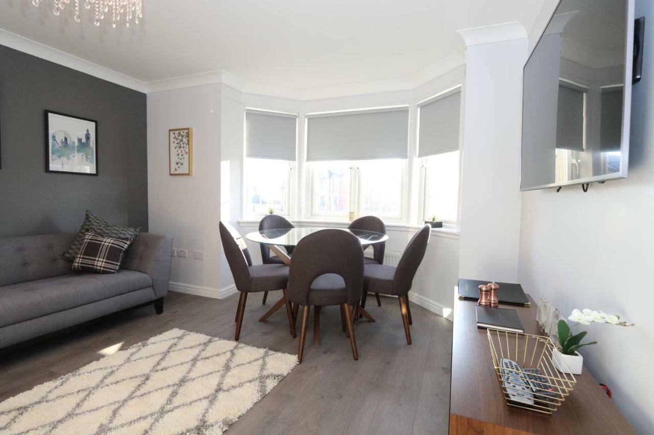 Dunfermline - Luxury Two Bedroom Apartment - Tp Εξωτερικό φωτογραφία